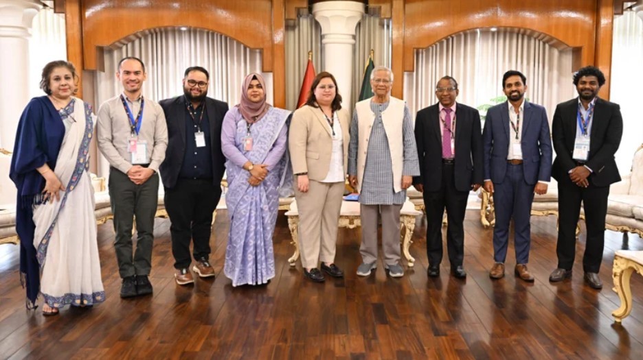 প্রধান উপদেষ্টার সঙ্গে ‘আনফ্রেল’ নির্বাচন পর্যবেক্ষক দলের সাক্ষাৎ